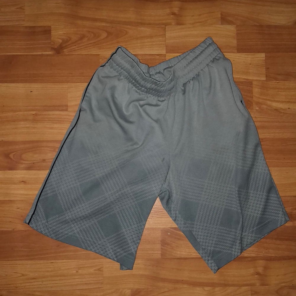 Kohl’s sports shorts